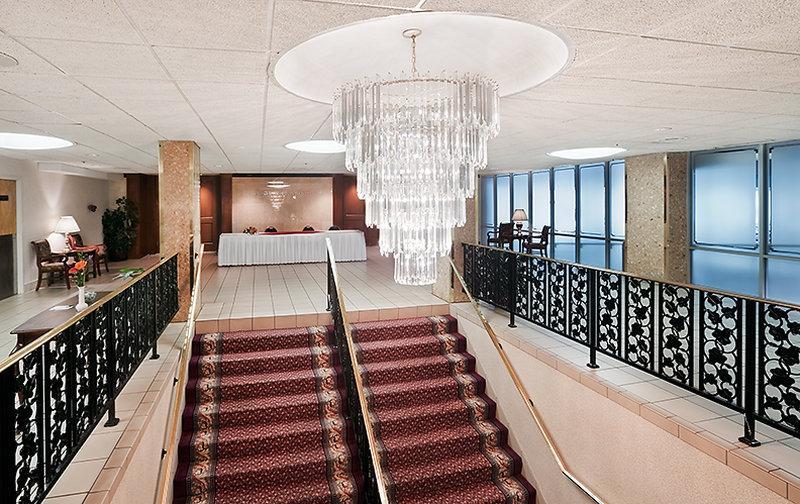 Holiday Inn Rosslyn At Key Bridge Arlington Exterior photo